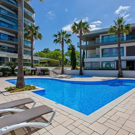 Sea View, & Pool - Private Parking Ac & Wifi *