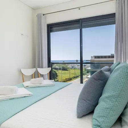 Sea View, & Pool - Private Parking Ac & Wifi